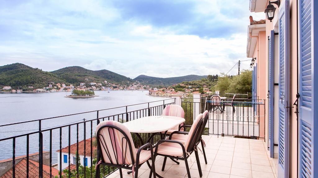 Ferienwohnung Dioskouri II Vathy  Exterior foto